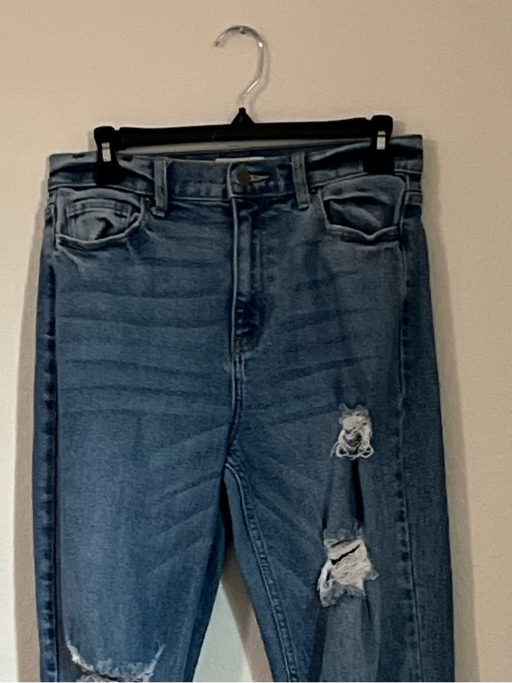 Cello Light Blue Distressed High-Rise Jeans, Size 7 - Picture 3 of 11